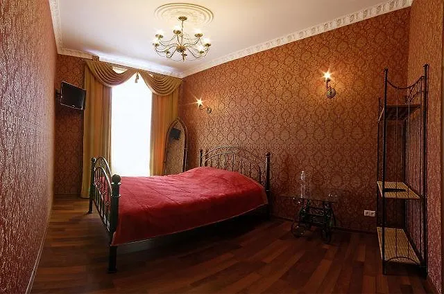 Classic In Deribasovskay Apartment *