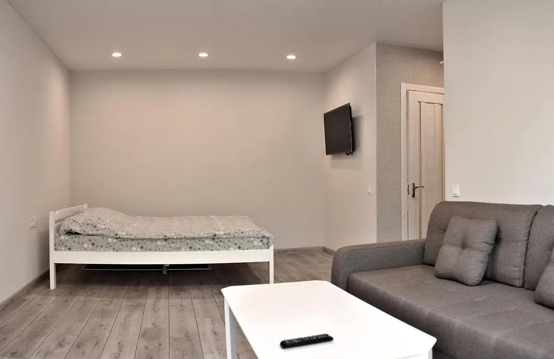 Apartamento Cozy Flat, Park Shevchenko, City Center, Bunina